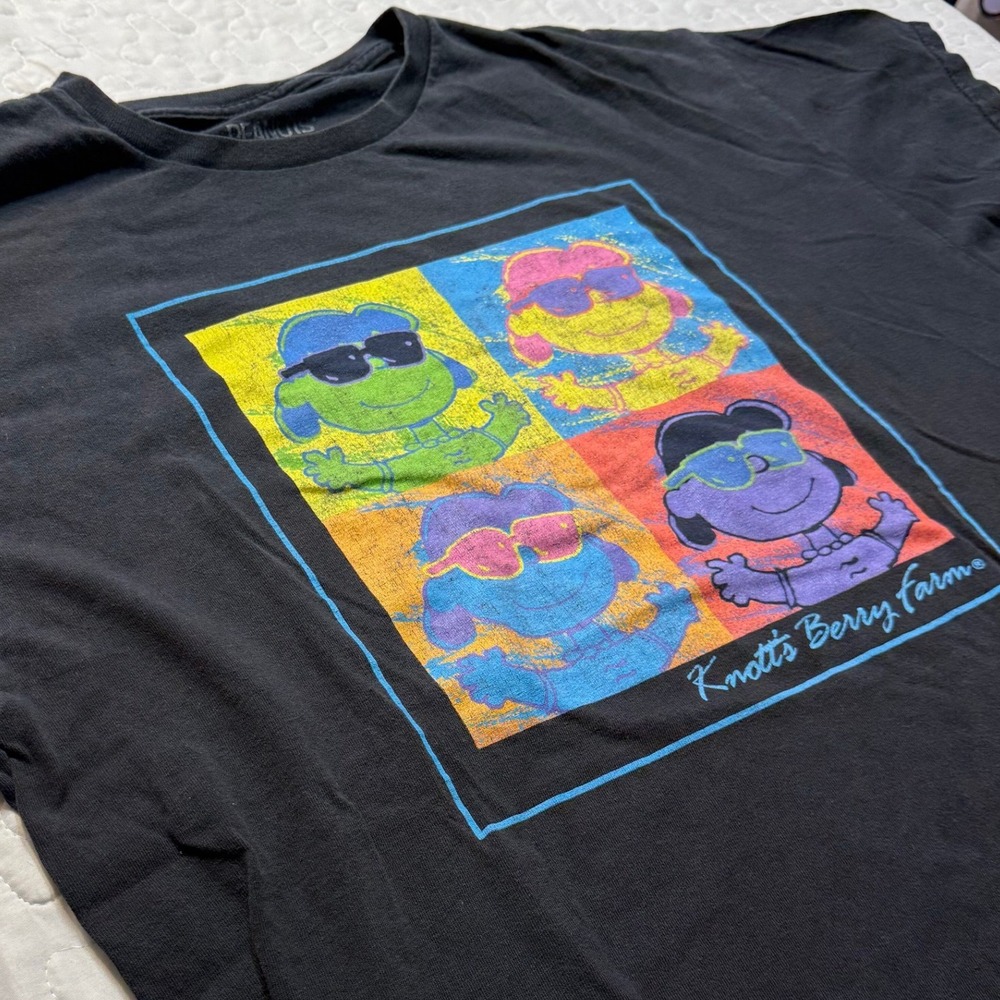 Peanuts Mens XL T-Shirt Black Knotts Berry Farm Snoopy Pop Art Graphic Tee RETRO